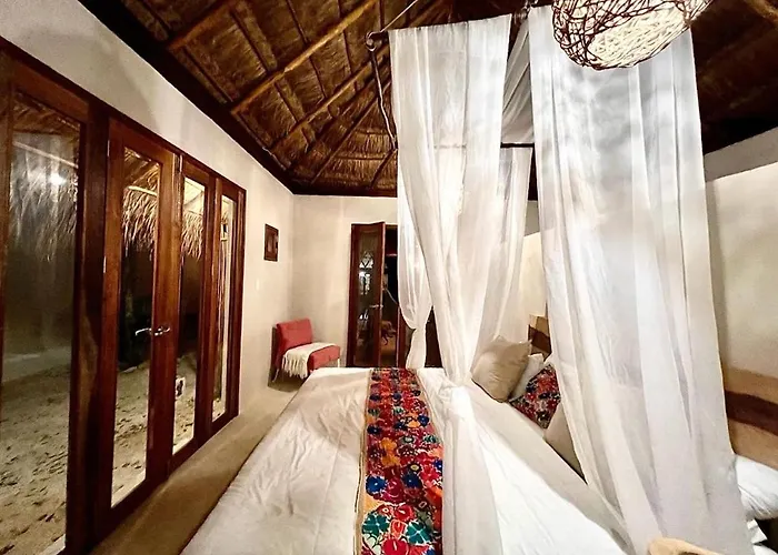 Tzunum Jade Lodge *