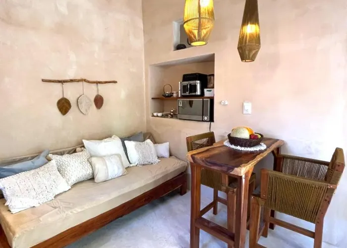 Tzunum Jade Lodge